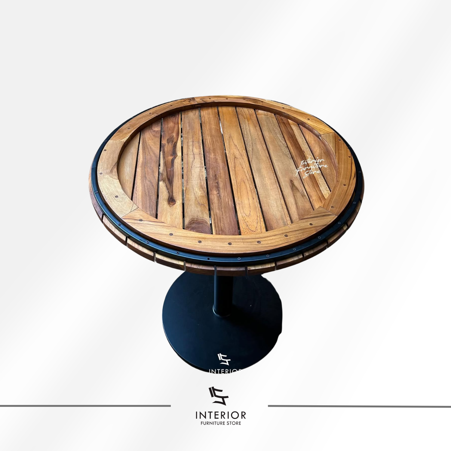 Mohini outdoor round table with solid teak slatted top and metal pedestal base